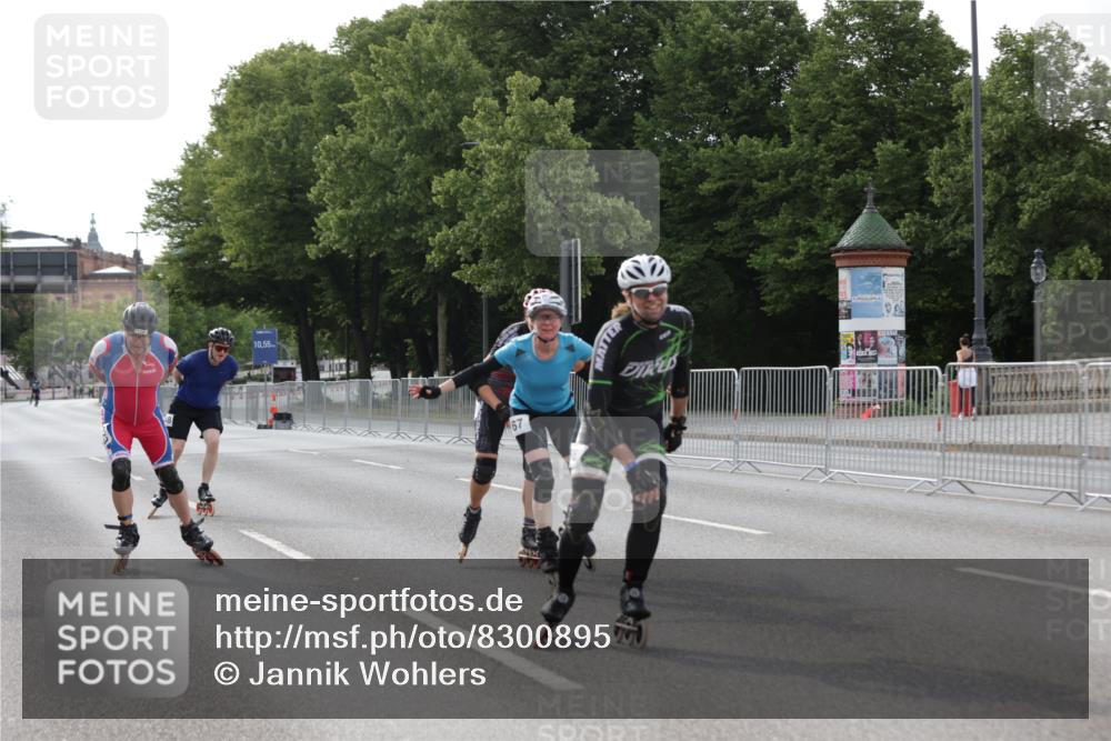 29.06.2025 - hella hamburg halbmarathon Jannik Wohlers http://msf.ph/oto/8300895 29.06.2025 08:56:29 Lombardsbrücke  meine-sportfotos.de