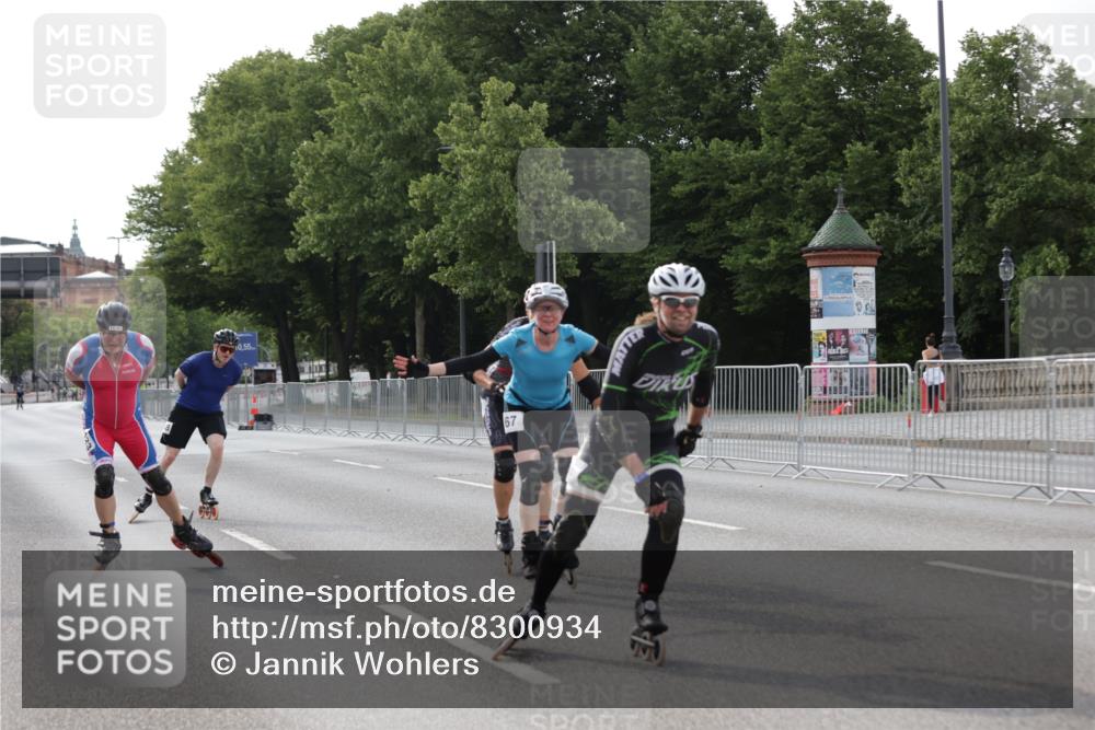 29.06.2025 - hella hamburg halbmarathon Jannik Wohlers http://msf.ph/oto/8300934 29.06.2025 08:56:29 Lombardsbrücke  meine-sportfotos.de