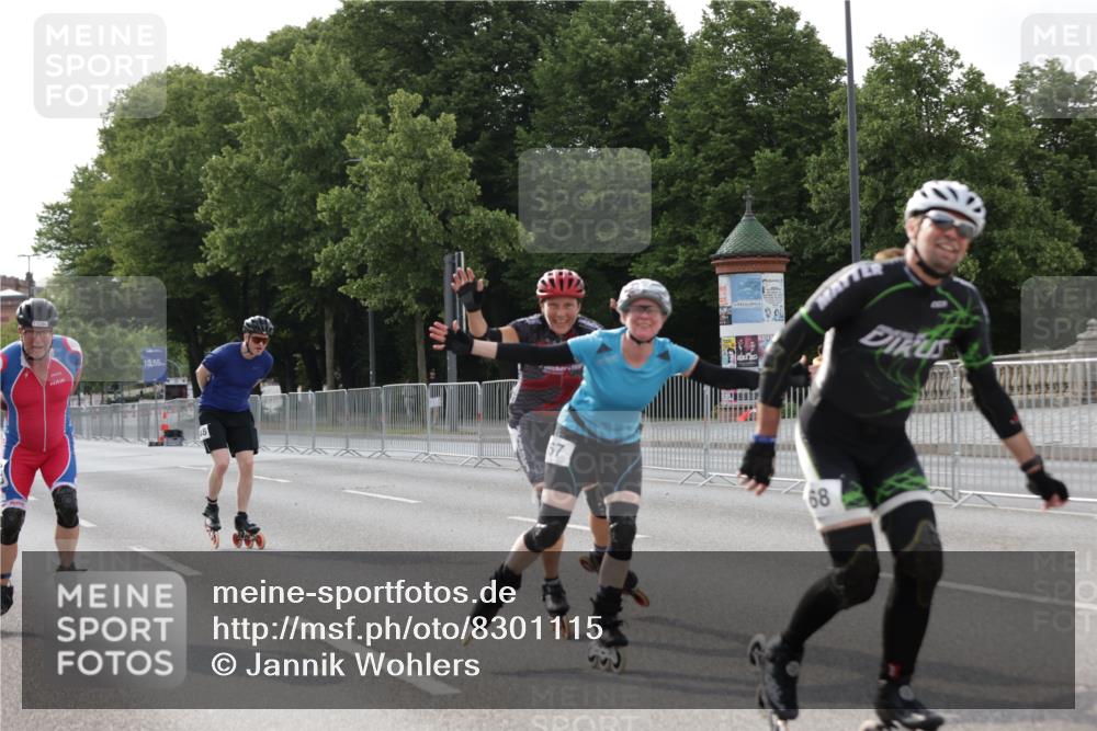 29.06.2025 - hella hamburg halbmarathon Jannik Wohlers http://msf.ph/oto/8301115 29.06.2025 08:56:30 Lombardsbrücke  meine-sportfotos.de