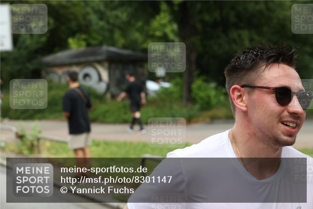 29.06.2025 - hella hamburg halbmarathon Yannick Fuchs http://msf.ph/oto/8301147 29.06.2025 10:49:52 20KM 1130, 1180, 1193, 2982, 3042, 3048, 3058, 3668, 4951, 5287, 5465, 5672, 6569, 6591, 6924, 7742, 8255, 8311, 8330, 8639, 8863, 9361, 9562, 11039, 11143, 11309, 11554, 11638, 12196, 12515, 13474, 14363, 14461, 15184, 15818, 15884, 16375, 16401, 16434, 16625, 16786, 17468, 17615, 17640, 17642, 18064, 18125, 18212, 18325, 18340, 18495, 18634, 18741, 18746, 18835, 19120, 19152 meine-sportfotos.de