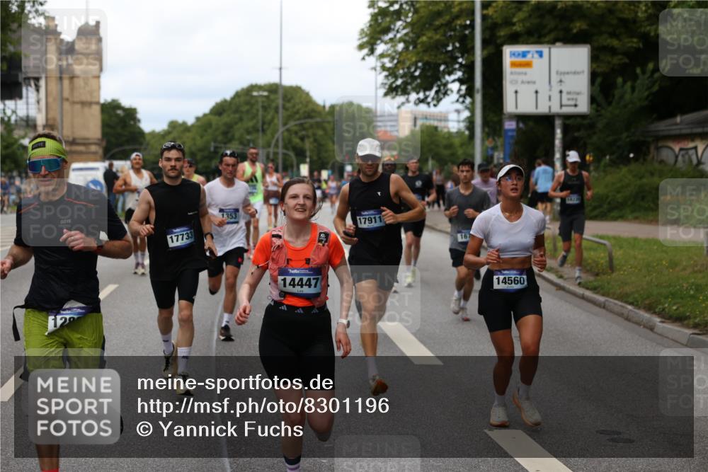29.06.2025 - hella hamburg halbmarathon Yannick Fuchs http://msf.ph/oto/8301196 29.06.2025 10:37:29 20KM 1353, 1675, 1735, 2653, 4229, 4318, 5011, 5124, 5477, 7026, 7508, 9364, 9371, 9534, 10099, 10251, 11177, 12153, 12723, 12839, 13746, 13807, 14201, 14226, 14447, 14484, 14560, 14813, 14849, 15255, 15328, 15535, 15706, 15851, 15921, 16333, 17733, 17911, 18004, 18274, 18275, 18304, 18449, 18659, 18987, 19009, 19229 meine-sportfotos.de