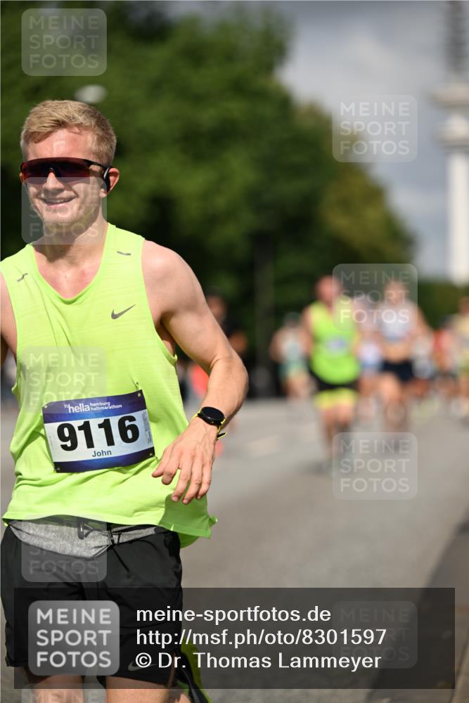29.06.2025 - hella hamburg halbmarathon Dr. Thomas Lammeyer http://msf.ph/oto/8301597 29.06.2025 09:54:02 Kennedybrücke 1209, 1358, 1675, 1688, 1697, 1882, 2568, 2675, 2826, 3332, 3626, 4205, 4229, 4380, 4398, 4823, 5409, 5472, 5508, 5745, 6458, 6529, 6649, 6686, 6687, 7026, 8450, 8958, 9017, 9116, 9302, 9365, 10218, 10783, 10922, 11281, 11284, 11305, 11379 meine-sportfotos.de