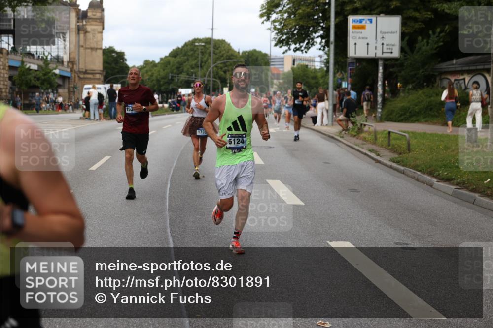 29.06.2025 - hella hamburg halbmarathon Yannick Fuchs http://msf.ph/oto/8301891 29.06.2025 10:37:34 20KM 1675, 1735, 2653, 4080, 4229, 4318, 5011, 5124, 5477, 7026, 7508, 7635, 9364, 9534, 10099, 10237, 10251, 11177, 12153, 12723, 12776, 13398, 13746, 13807, 14201, 14210, 14226, 14484, 14849, 15255, 15328, 15706, 15851, 15921, 16314, 16338, 18004, 18274, 18304, 18449, 18659, 18987, 19009, 19038, 19051, 19229 meine-sportfotos.de