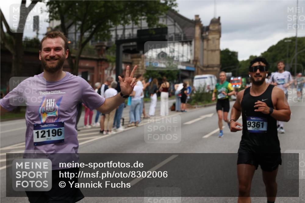 29.06.2025 - hella hamburg halbmarathon Yannick Fuchs http://msf.ph/oto/8302006 29.06.2025 10:49:57 20KM 1130, 1180, 1877, 2378, 2982, 3042, 3048, 4951, 5287, 5465, 5672, 5721, 6759, 7646, 7742, 8255, 8311, 8330, 8639, 8863, 9361, 9562, 9622, 11039, 11143, 11309, 11554, 11638, 12196, 12515, 12858, 13474, 14363, 14461, 15134, 15184, 16043, 16375, 16401, 16434, 16625, 16786, 17468, 17615, 18117, 18125, 18212, 18325, 18340, 18495, 18531, 18634, 18741, 18746, 18835, 18966, 19120, 19152 meine-sportfotos.de