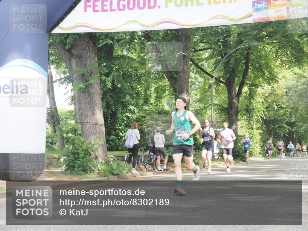 29.06.2025 - hella hamburg halbmarathon KatJ http://msf.ph/oto/8302189 29.06.2025 10:14:10 Zwischen KM18-KM19  meine-sportfotos.de