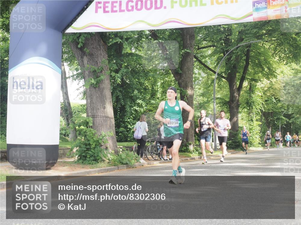29.06.2025 - hella hamburg halbmarathon KatJ http://msf.ph/oto/8302306 29.06.2025 10:14:10 Zwischen KM18-KM19  meine-sportfotos.de