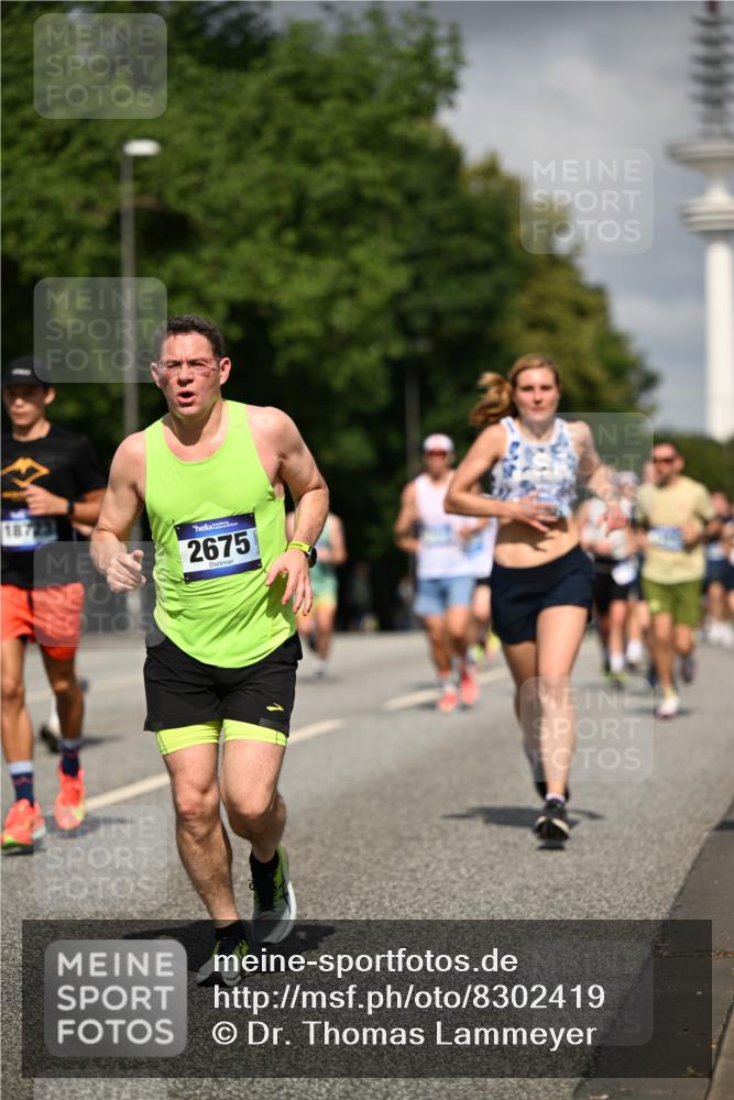 29.06.2025 - hella hamburg halbmarathon Dr. Thomas Lammeyer http://msf.ph/oto/8302419 29.06.2025 09:54:06 Kennedybrücke 1209, 1358, 1688, 1697, 1882, 2675, 3626, 4205, 4229, 4380, 4398, 4823, 4893, 5026, 5409, 5472, 5508, 5745, 5916, 6080, 6458, 6529, 6649, 6686, 6687, 7026, 7110, 8450, 8958, 9017, 9116, 9365, 10218, 10783, 10922, 11281, 11284, 11305, 11379 meine-sportfotos.de