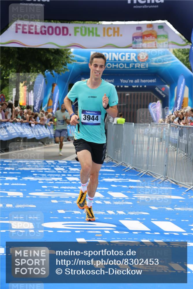 29.06.2025 - hella hamburg halbmarathon Strokosch-Dieckow http://msf.ph/oto/8302453 29.06.2025 10:16:30 Ziel 3944, 11864 meine-sportfotos.de