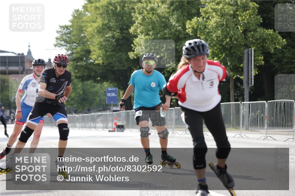 29.06.2025 - hella hamburg halbmarathon Jannik Wohlers http://msf.ph/oto/8302592 29.06.2025 08:56:55 Lombardsbrücke  meine-sportfotos.de