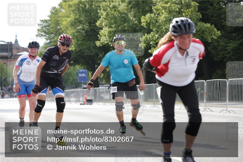 29.06.2025 - hella hamburg halbmarathon Jannik Wohlers http://msf.ph/oto/8302667 29.06.2025 08:56:55 Lombardsbrücke  meine-sportfotos.de