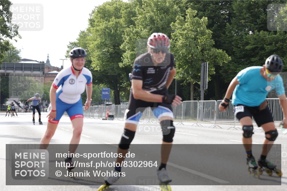 29.06.2025 - hella hamburg halbmarathon Jannik Wohlers http://msf.ph/oto/8302964 29.06.2025 08:56:56 Lombardsbrücke  meine-sportfotos.de