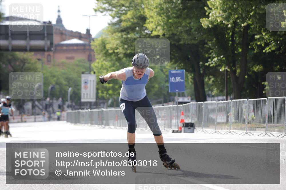 29.06.2025 - hella hamburg halbmarathon Jannik Wohlers http://msf.ph/oto/8303018 29.06.2025 08:56:59 Lombardsbrücke  meine-sportfotos.de