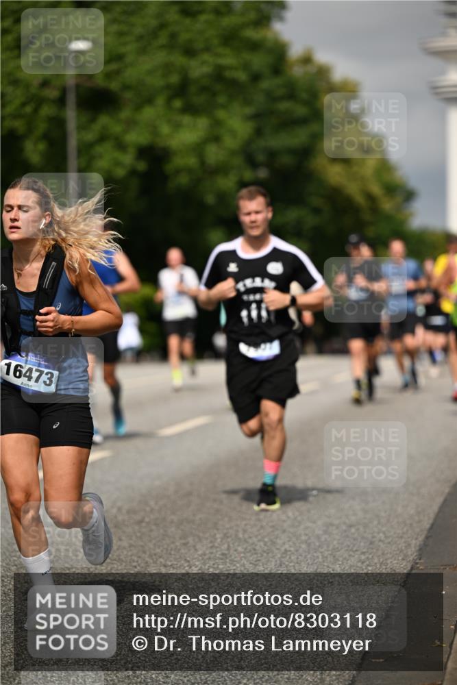 29.06.2025 - hella hamburg halbmarathon Dr. Thomas Lammeyer http://msf.ph/oto/8303118 29.06.2025 10:16:28 Kennedybrücke 1249, 1610, 1785, 1850, 1851, 2963, 2964, 3182, 3248, 3262, 3363, 4453, 4532, 5150, 5166, 5176, 6822, 6871, 7014, 7907, 8917, 8971, 9428, 9705, 10067, 10402, 10409, 10685, 11025 meine-sportfotos.de