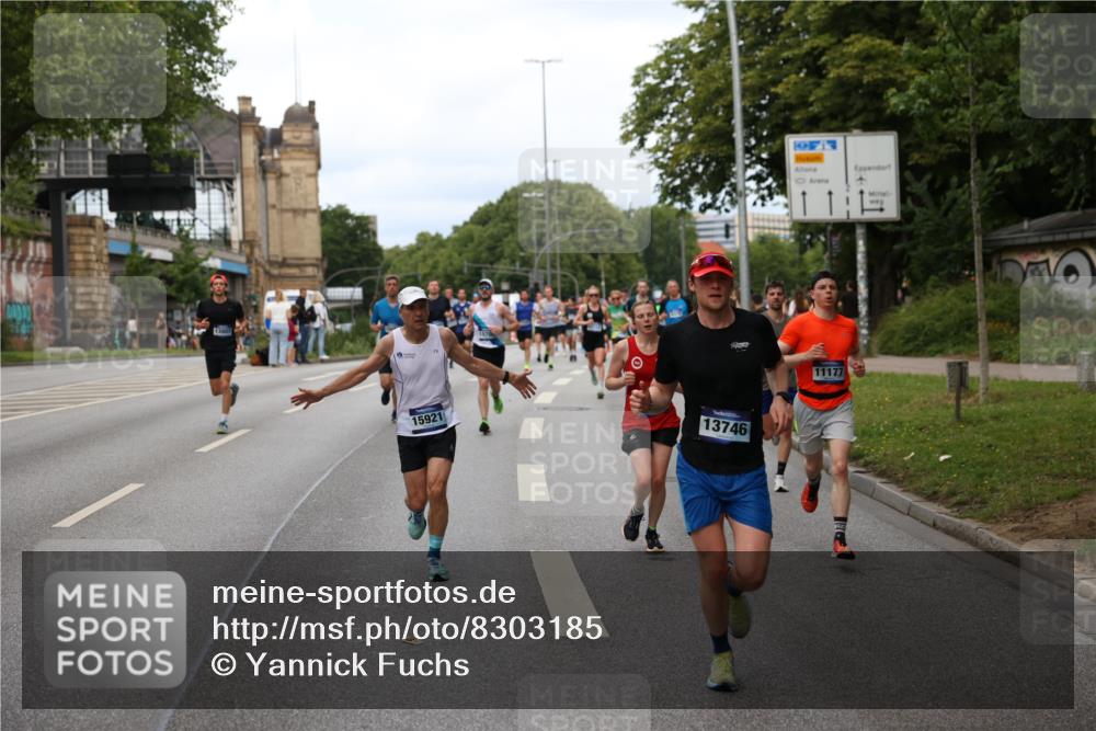 29.06.2025 - hella hamburg halbmarathon Yannick Fuchs http://msf.ph/oto/8303185 29.06.2025 10:37:47 20KM 3109, 3116, 3124, 3697, 3928, 4080, 4229, 4318, 6495, 7026, 7508, 7635, 8664, 9114, 10099, 10237, 10251, 10493, 11177, 11778, 12153, 12623, 12657, 12723, 12776, 13398, 13746, 13807, 14201, 14210, 14484, 14849, 15706, 15921, 16314, 16338, 16997, 17391, 17403, 18274, 18449, 19009, 19038, 19051, 19229 meine-sportfotos.de