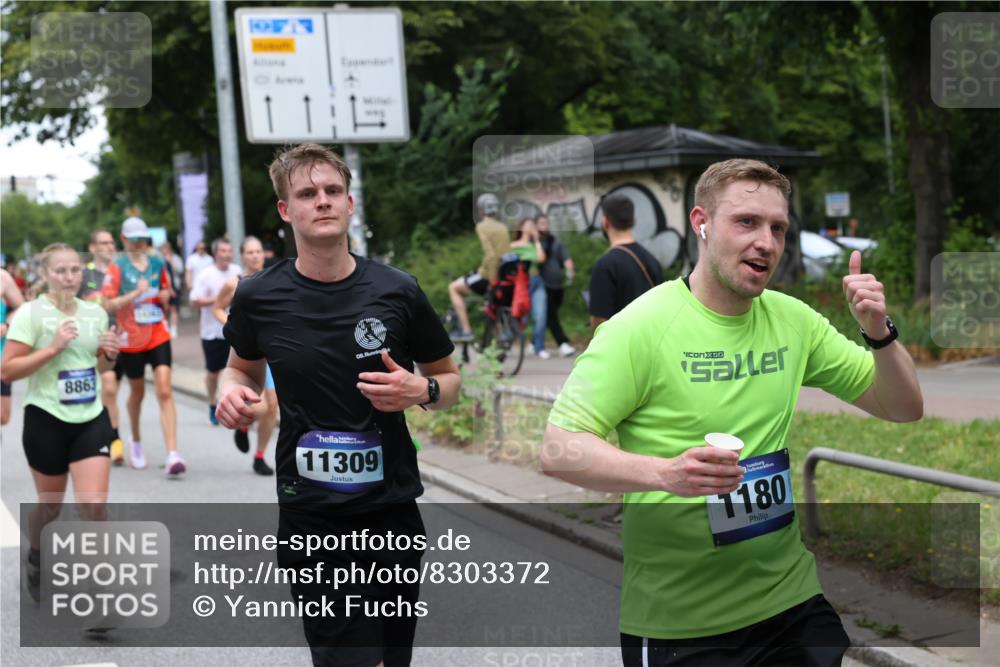 29.06.2025 - hella hamburg halbmarathon Yannick Fuchs http://msf.ph/oto/8303372 29.06.2025 10:50:04 20KM 1130, 1180, 1877, 2378, 2982, 3042, 3048, 4594, 4813, 4951, 5287, 5465, 5721, 5744, 6759, 7646, 7742, 8311, 8330, 8639, 8863, 8996, 9622, 9903, 10084, 11143, 11309, 11554, 11638, 11870, 12196, 12515, 12858, 13474, 14363, 14461, 15134, 16008, 16009, 16043, 16375, 16434, 16625, 17468, 18117, 18125, 18212, 18325, 18340, 18495, 18531, 18634, 18966, 19152 meine-sportfotos.de