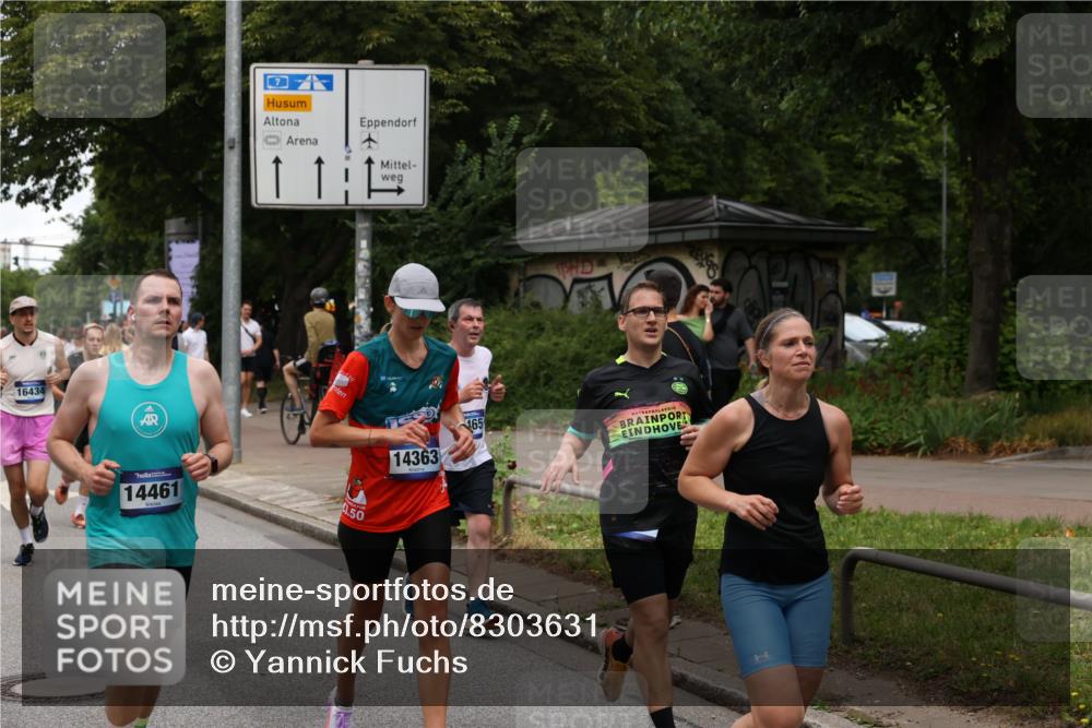 29.06.2025 - hella hamburg halbmarathon Yannick Fuchs http://msf.ph/oto/8303631 29.06.2025 10:50:06 20KM 1130, 1180, 1877, 2378, 2982, 3042, 3048, 4594, 4813, 4951, 5287, 5465, 5721, 5744, 6759, 7646, 7742, 8311, 8330, 8639, 8863, 8968, 8996, 9246, 9622, 9903, 10084, 11143, 11309, 11554, 11638, 11870, 12196, 12515, 12858, 13474, 14363, 14461, 15134, 16008, 16009, 16043, 16375, 16434, 16620, 16625, 17468, 18117, 18125, 18325, 18340, 18495, 18531, 18634, 18966, 19152 meine-sportfotos.de