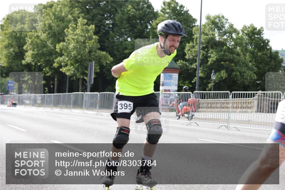 29.06.2025 - hella hamburg halbmarathon Jannik Wohlers http://msf.ph/oto/8303784 29.06.2025 08:57:11 Lombardsbrücke  meine-sportfotos.de