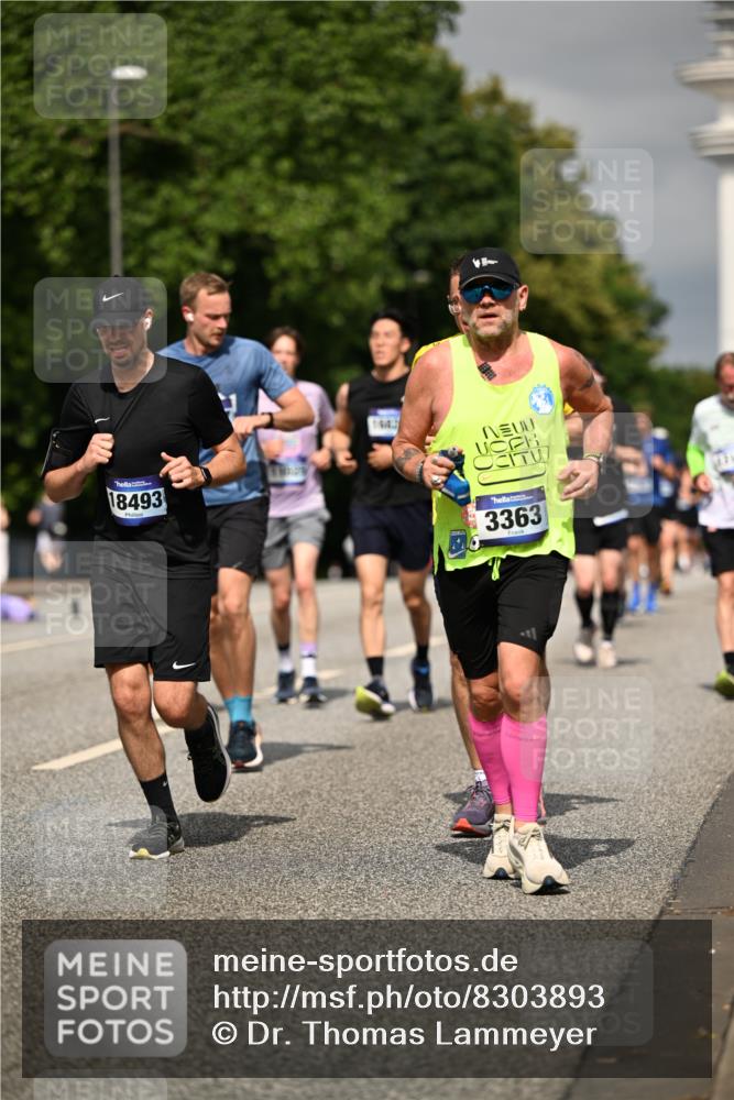 29.06.2025 - hella hamburg halbmarathon Dr. Thomas Lammeyer http://msf.ph/oto/8303893 29.06.2025 10:16:34 Kennedybrücke 1610, 1785, 1851, 2531, 2942, 2963, 2964, 3360, 3363, 4532, 5150, 5166, 7014, 7907, 8398, 8405, 8917, 8971, 9428, 9705, 10067, 10402, 10409, 10685, 11025 meine-sportfotos.de