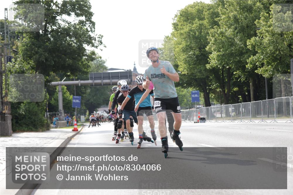29.06.2025 - hella hamburg halbmarathon Jannik Wohlers http://msf.ph/oto/8304066 29.06.2025 08:57:24 Lombardsbrücke  meine-sportfotos.de