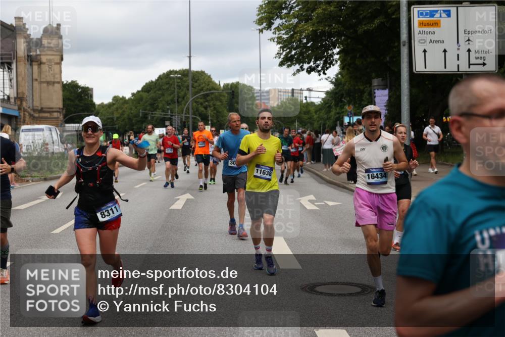 29.06.2025 - hella hamburg halbmarathon Yannick Fuchs http://msf.ph/oto/8304104 29.06.2025 10:50:07 20KM 1130, 1180, 1877, 2378, 2982, 3042, 3048, 4594, 4813, 4951, 5287, 5465, 5721, 5744, 6759, 7547, 7646, 7742, 8311, 8330, 8639, 8863, 8968, 8996, 9246, 9622, 9903, 10084, 11143, 11309, 11554, 11638, 11870, 12515, 12858, 13474, 14363, 14461, 15134, 16008, 16009, 16043, 16375, 16434, 16620, 16625, 17468, 18117, 18125, 18325, 18340, 18495, 18531, 18634, 18867, 18966, 19152 meine-sportfotos.de