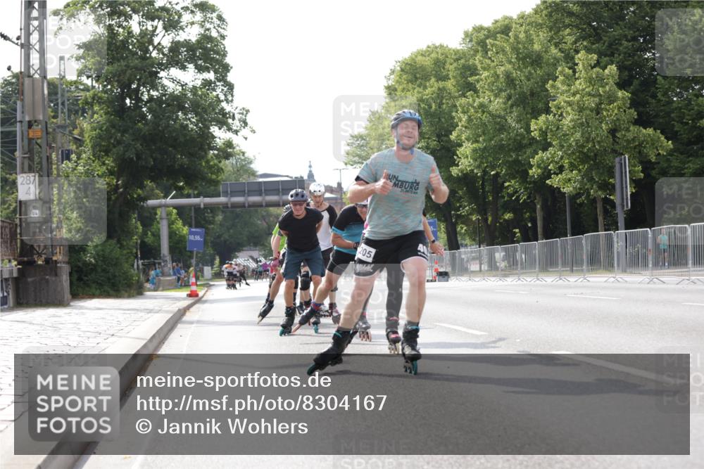 29.06.2025 - hella hamburg halbmarathon Jannik Wohlers http://msf.ph/oto/8304167 29.06.2025 08:57:25 Lombardsbrücke  meine-sportfotos.de