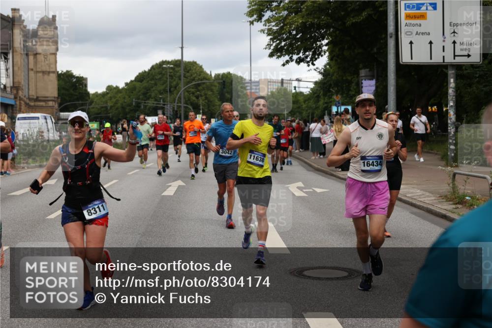 29.06.2025 - hella hamburg halbmarathon Yannick Fuchs http://msf.ph/oto/8304174 29.06.2025 10:50:07 20KM 1130, 1180, 1877, 2378, 2982, 3042, 3048, 4594, 4813, 4951, 5287, 5465, 5721, 5744, 6759, 7547, 7646, 7742, 8311, 8330, 8639, 8863, 8968, 8996, 9246, 9622, 9903, 10084, 11143, 11309, 11554, 11638, 11870, 12515, 12858, 13474, 14363, 14461, 15134, 16008, 16009, 16043, 16375, 16434, 16620, 16625, 17468, 18117, 18125, 18325, 18340, 18495, 18531, 18634, 18867, 18966, 19152 meine-sportfotos.de