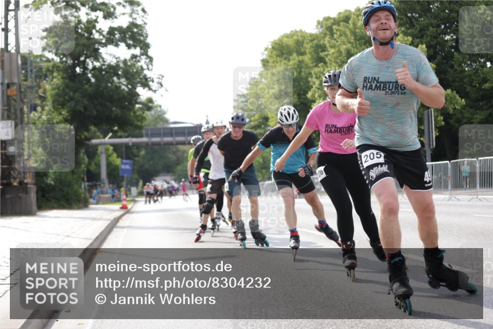 29.06.2025 - hella hamburg halbmarathon Jannik Wohlers http://msf.ph/oto/8304232 29.06.2025 08:57:25 Lombardsbrücke  meine-sportfotos.de