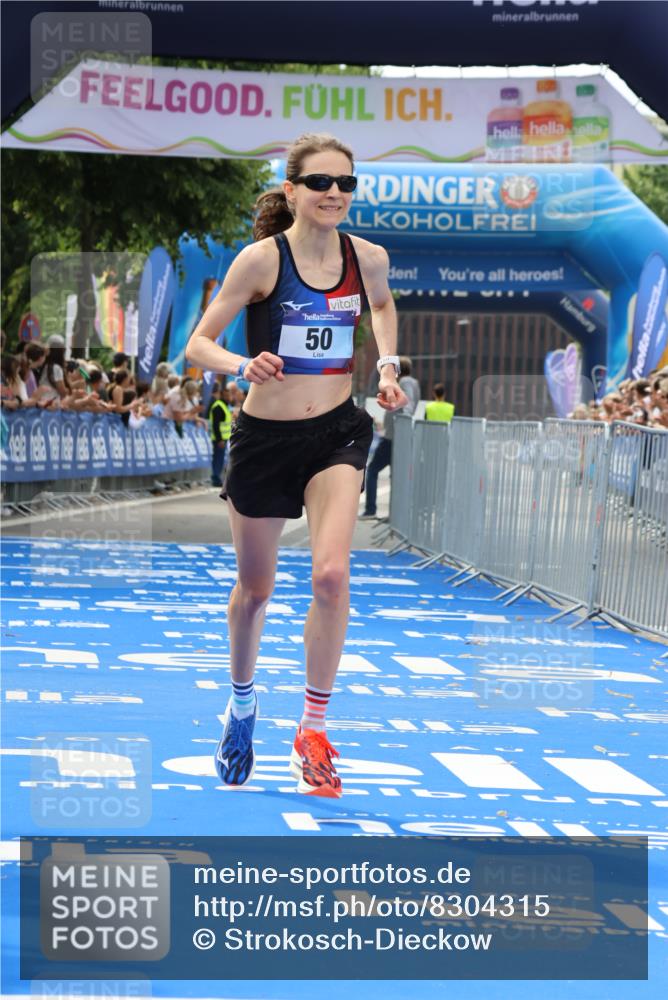 29.06.2025 - hella hamburg halbmarathon Strokosch-Dieckow http://msf.ph/oto/8304315 29.06.2025 10:16:09 Ziel 50 meine-sportfotos.de
