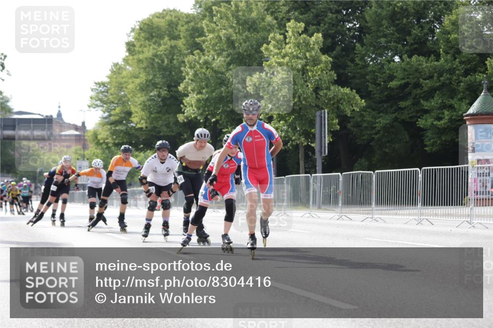 29.06.2025 - hella hamburg halbmarathon Jannik Wohlers http://msf.ph/oto/8304416 29.06.2025 08:57:36 Lombardsbrücke  meine-sportfotos.de