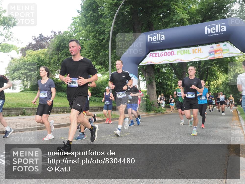 29.06.2025 - hella hamburg halbmarathon KatJ http://msf.ph/oto/8304480 29.06.2025 10:43:40 Zwischen KM18-KM19 1130, 1485, 6272, 6399, 7659, 8669 meine-sportfotos.de