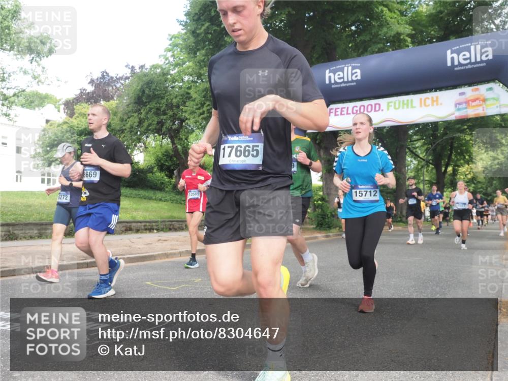 29.06.2025 - hella hamburg halbmarathon KatJ http://msf.ph/oto/8304647 29.06.2025 10:43:42 Zwischen KM18-KM19 1583, 6272, 6399, 7659, 8669 meine-sportfotos.de