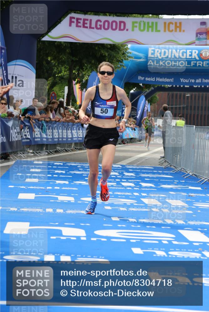 29.06.2025 - hella hamburg halbmarathon Strokosch-Dieckow http://msf.ph/oto/8304718 29.06.2025 10:16:09 Ziel 50 meine-sportfotos.de