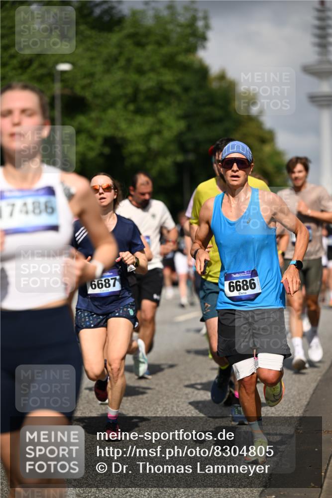29.06.2025 - hella hamburg halbmarathon Dr. Thomas Lammeyer http://msf.ph/oto/8304805 29.06.2025 09:54:17 Kennedybrücke 1209, 1358, 1441, 1697, 2546, 2675, 3056, 3626, 4205, 4229, 4380, 4893, 5026, 5472, 5506, 5508, 5752, 5916, 6080, 6429, 6686, 6687, 7026, 7110, 8091, 8574, 8958, 9365, 10064, 10783, 11281, 11284, 11305 meine-sportfotos.de
