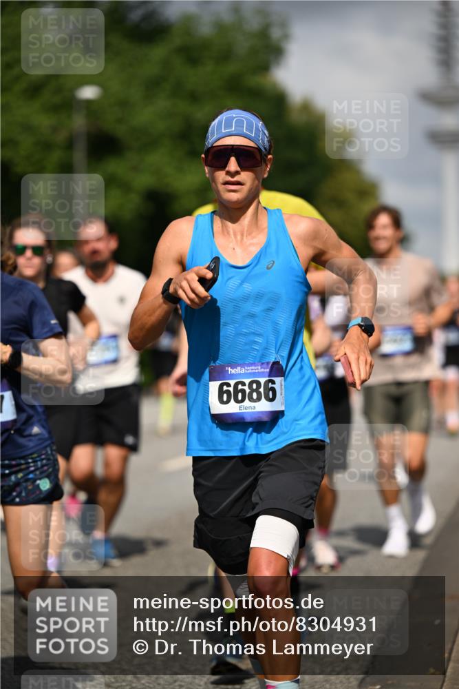 29.06.2025 - hella hamburg halbmarathon Dr. Thomas Lammeyer http://msf.ph/oto/8304931 29.06.2025 09:54:18 Kennedybrücke 1209, 1358, 1441, 1697, 2546, 2675, 3056, 3626, 4205, 4229, 4380, 4893, 5026, 5472, 5506, 5508, 5752, 5916, 6080, 6429, 6686, 6687, 7026, 7110, 8091, 8574, 8958, 9365, 10064, 10783, 11281, 11284, 11305 meine-sportfotos.de