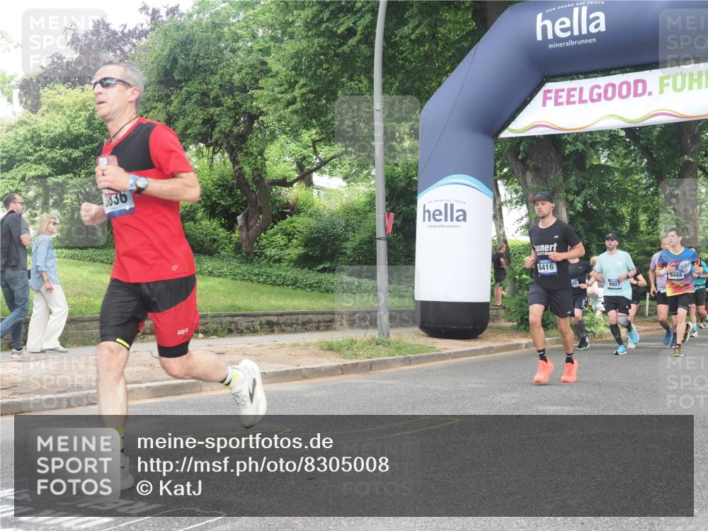 29.06.2025 - hella hamburg halbmarathon KatJ http://msf.ph/oto/8305008 29.06.2025 10:43:50 Zwischen KM18-KM19 1563, 2417, 3836, 4167, 5033, 6416, 7716, 8542, 8652 meine-sportfotos.de