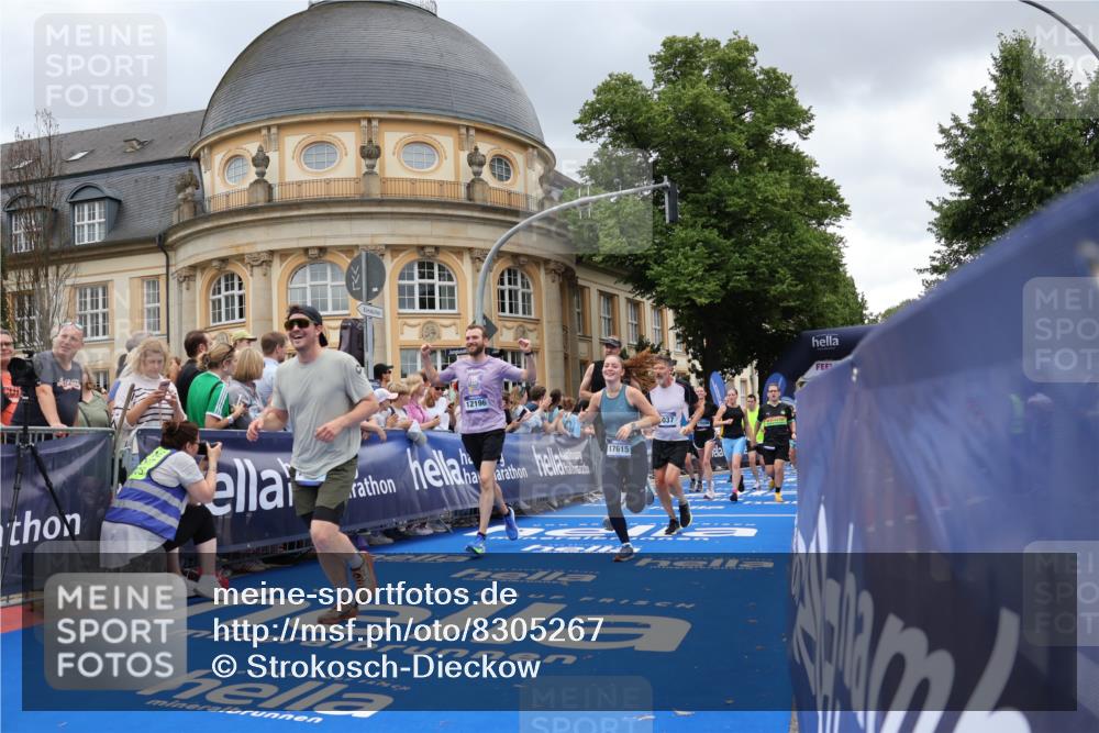 29.06.2025 - hella hamburg halbmarathon Strokosch-Dieckow http://msf.ph/oto/8305267 29.06.2025 10:55:36 Ziel 1120, 1143, 1834, 2955, 2982, 3037, 4897, 6924, 8255, 8573, 8618, 10212, 11039, 11554, 11568, 12196, 12483, 12515, 12544, 12584, 13267, 14036, 14592, 14909, 15896, 16110, 16334, 17615, 18064, 18190 meine-sportfotos.de
