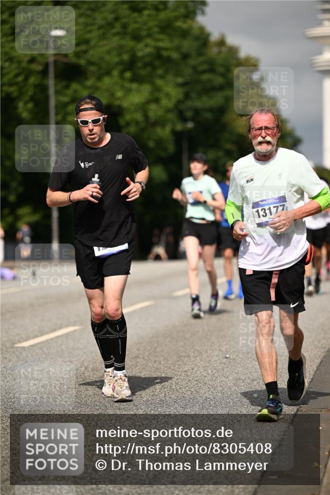 29.06.2025 - hella hamburg halbmarathon Dr. Thomas Lammeyer http://msf.ph/oto/8305408 29.06.2025 10:16:38 Kennedybrücke 1020, 1051, 2531, 2942, 3360, 3363, 4532, 5150, 6489, 7014, 7907, 8398, 8405, 8917, 9428, 9705, 10067, 10402, 10409, 11025 meine-sportfotos.de
