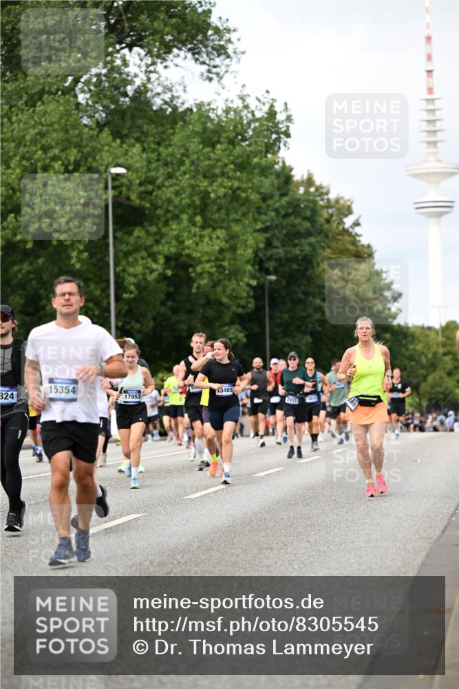 29.06.2025 - hella hamburg halbmarathon Dr. Thomas Lammeyer http://msf.ph/oto/8305545 29.06.2025 10:38:08 Kennedybrücke 1189, 1275, 1764, 2038, 2276, 2464, 2526, 2933, 3264, 3340, 3345, 3848, 4445, 4807, 4824, 4826, 5096, 5141, 5557, 5566, 5569, 5691, 5821, 5822, 5887, 6364, 6515, 6516, 6574, 6956, 7027, 7565, 7633, 7653, 7982, 8157, 8277, 8282, 8349, 8375, 8377, 8383, 8401, 8620, 9438, 9875, 9995, 10007, 10048, 10071, 10561, 10564, 10800, 11111, 11229, 11237, 11338 meine-sportfotos.de