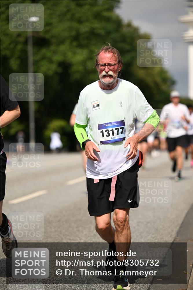 29.06.2025 - hella hamburg halbmarathon Dr. Thomas Lammeyer http://msf.ph/oto/8305732 29.06.2025 10:16:39 Kennedybrücke 1020, 1051, 2531, 2942, 3360, 3363, 4532, 5150, 6489, 7014, 7873, 7907, 8398, 8405, 8917, 9428, 9705, 10067, 10402, 10409, 11025 meine-sportfotos.de