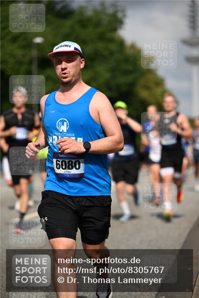29.06.2025 - hella hamburg halbmarathon Dr. Thomas Lammeyer http://msf.ph/oto/8305767 29.06.2025 09:54:22 Kennedybrücke 1209, 1358, 1441, 1677, 1697, 2546, 2579, 3056, 3626, 4205, 4229, 4380, 4889, 4893, 5026, 5472, 5506, 5508, 5752, 5916, 6080, 6429, 6639, 6686, 6687, 7026, 7110, 8091, 8122, 8574, 8958, 8966, 10064, 10783, 11281, 11284, 11305 meine-sportfotos.de