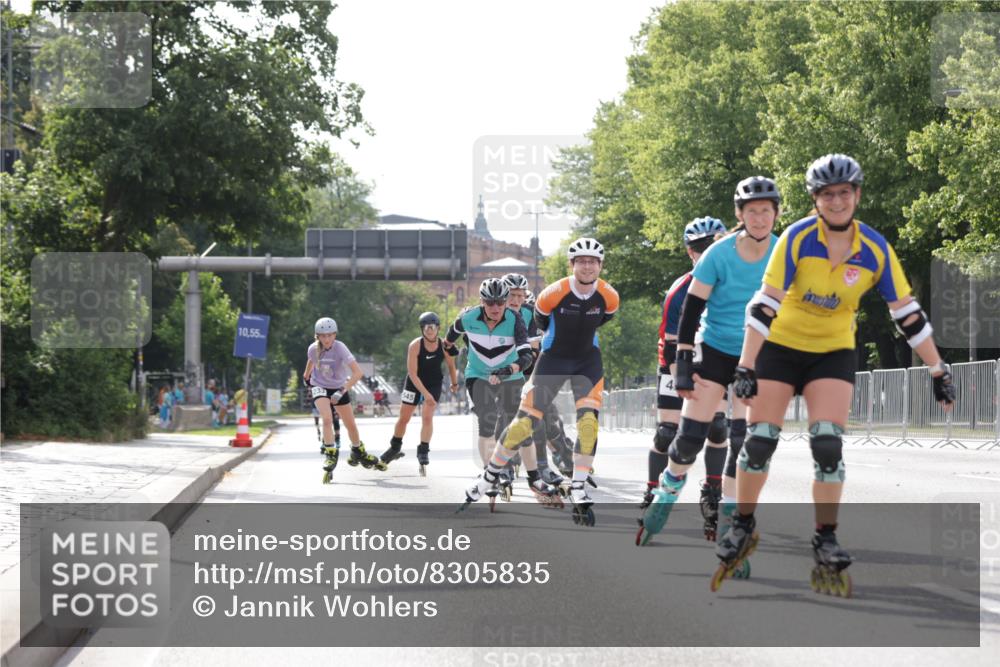 29.06.2025 - hella hamburg halbmarathon Jannik Wohlers http://msf.ph/oto/8305835 29.06.2025 08:57:44 Lombardsbrücke  meine-sportfotos.de