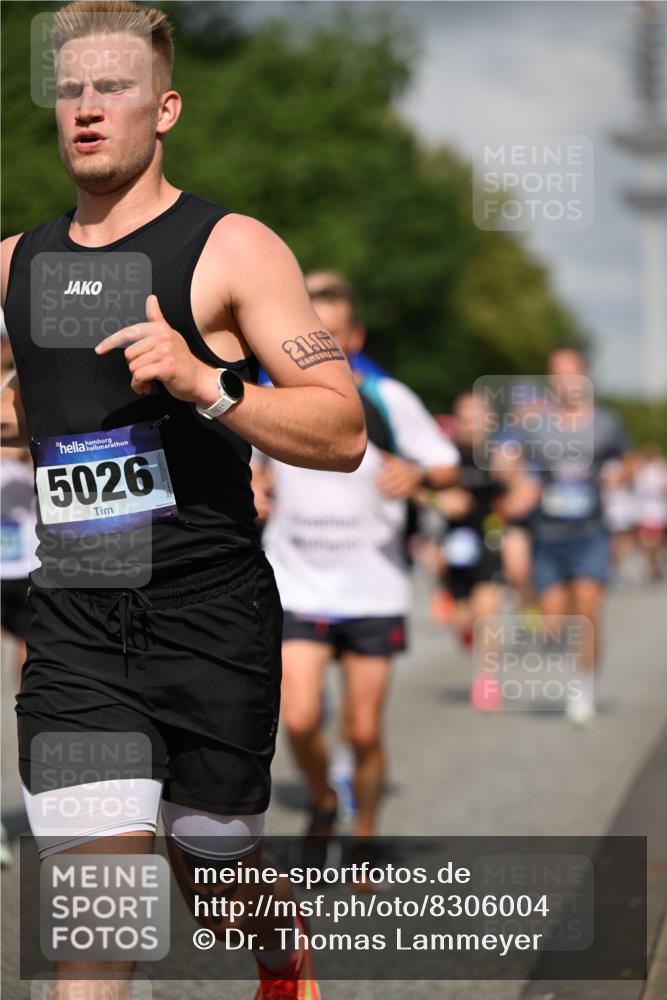 29.06.2025 - hella hamburg halbmarathon Dr. Thomas Lammeyer http://msf.ph/oto/8306004 29.06.2025 09:54:25 Kennedybrücke 1209, 1441, 1677, 1697, 2546, 2579, 3056, 3626, 4205, 4229, 4380, 4888, 4889, 4893, 5026, 5087, 5472, 5506, 5508, 5752, 5916, 6080, 6429, 6639, 6686, 6687, 6721, 7026, 7110, 7284, 8091, 8122, 8319, 8574, 8966, 9313, 10064, 10783, 11281, 11284 meine-sportfotos.de