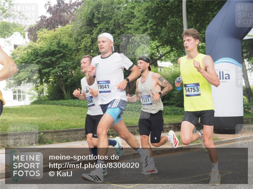 29.06.2025 - hella hamburg halbmarathon KatJ http://msf.ph/oto/8306020 29.06.2025 10:14:31 Zwischen KM18-KM19 7331 meine-sportfotos.de