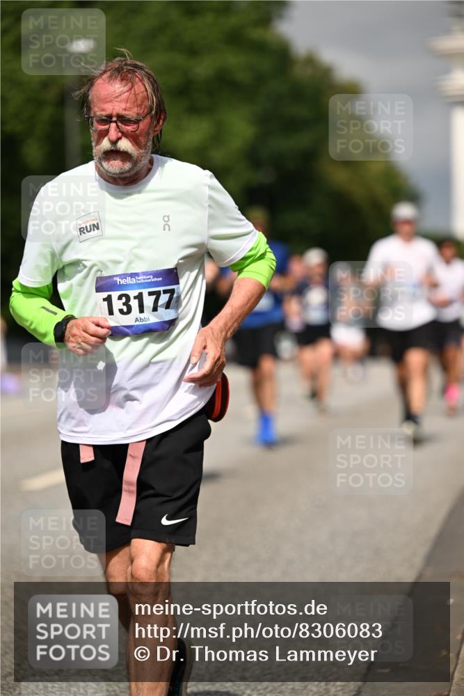 29.06.2025 - hella hamburg halbmarathon Dr. Thomas Lammeyer http://msf.ph/oto/8306083 29.06.2025 10:16:40 Kennedybrücke 1020, 1051, 2531, 2942, 3360, 3363, 4532, 5150, 6489, 7014, 7873, 7907, 8398, 8405, 8917, 9705, 10067, 10402, 10409, 11025 meine-sportfotos.de