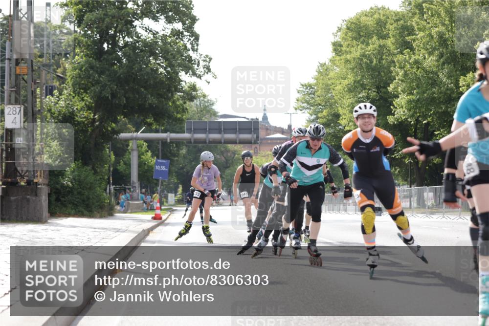 29.06.2025 - hella hamburg halbmarathon Jannik Wohlers http://msf.ph/oto/8306303 29.06.2025 08:57:45 Lombardsbrücke  meine-sportfotos.de
