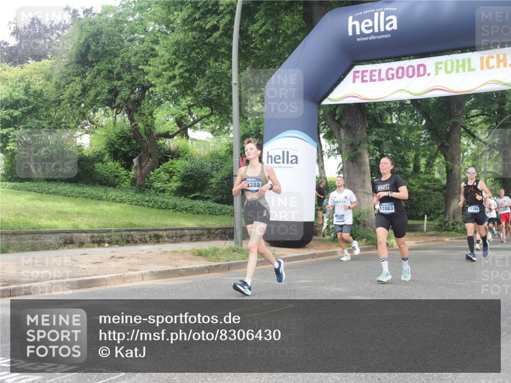 29.06.2025 - hella hamburg halbmarathon KatJ http://msf.ph/oto/8306430 29.06.2025 10:44:01 Zwischen KM18-KM19 2676, 2883, 4833, 4951, 5570, 6835 meine-sportfotos.de