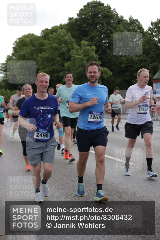 29.06.2025 - hella hamburg halbmarathon Jannik Wohlers http://msf.ph/oto/8306432 29.06.2025 10:37:57 Lombardsbrücke 1196, 1457, 1596, 1742, 1791, 1966, 2113, 2151, 2498, 3010, 3094, 3095, 3242, 3286, 3338, 3635, 3636, 3716, 3777, 3841, 4139, 4155, 4159, 4883, 5085, 5089, 5155, 5300, 5735, 6200, 6751, 6930, 7117, 7165, 7552, 7692, 7868, 7914, 8718, 9424, 9699, 10584, 11728, 11812, 12116, 12573, 12675, 12677, 13000, 13200, 13823, 13833, 14016, 14163, 14406, 15101, 15355, 15417, 15644, 16061, 16174, 16214, 16465, 16658, 16708, 16876, 16942, 17053, 17091, 18709 meine-sportfotos.de