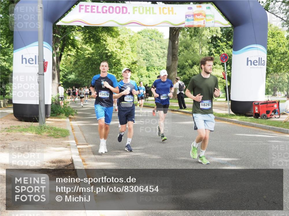 29.06.2025 - hella hamburg halbmarathon MichiJ http://msf.ph/oto/8306454 29.06.2025 10:35:32 Zwischen KM18-KM19 3852, 12685, 14482, 15350, 15478, 15479, 15573, 15714, 18297 meine-sportfotos.de
