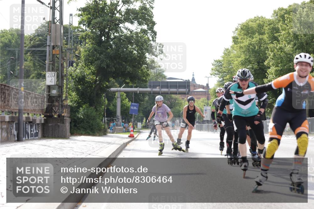 29.06.2025 - hella hamburg halbmarathon Jannik Wohlers http://msf.ph/oto/8306464 29.06.2025 08:57:45 Lombardsbrücke  meine-sportfotos.de