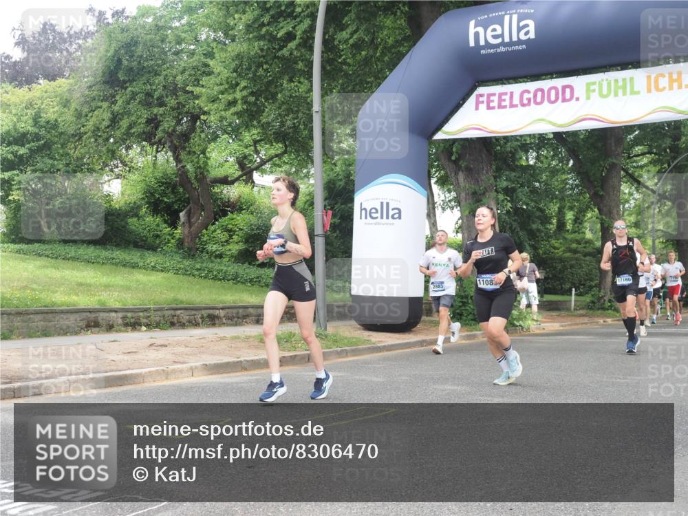 29.06.2025 - hella hamburg halbmarathon KatJ http://msf.ph/oto/8306470 29.06.2025 10:44:02 Zwischen KM18-KM19 2883, 4833, 4951, 5570, 6835 meine-sportfotos.de